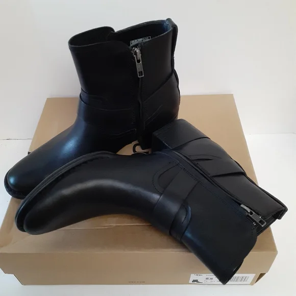 UGG Atwood Boots Sz 9.5 - Picture 5 of 11